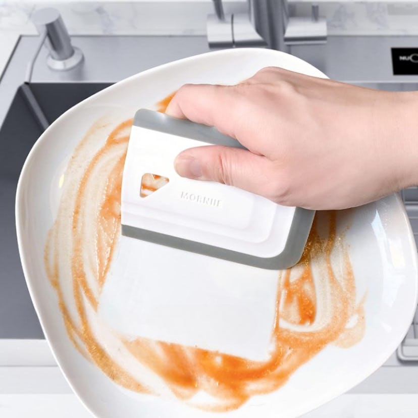 MORNIIE Curved Small Squeegee