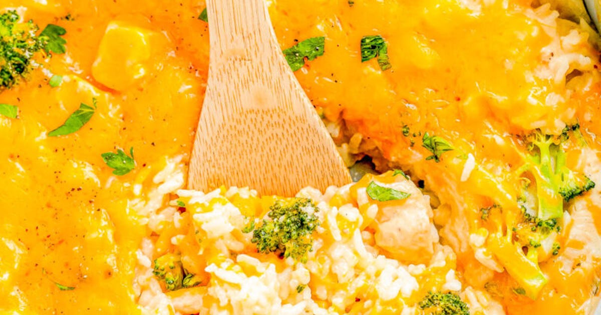 13 Simple Rice Recipes For Dinner That Are Easy & Inexpensive