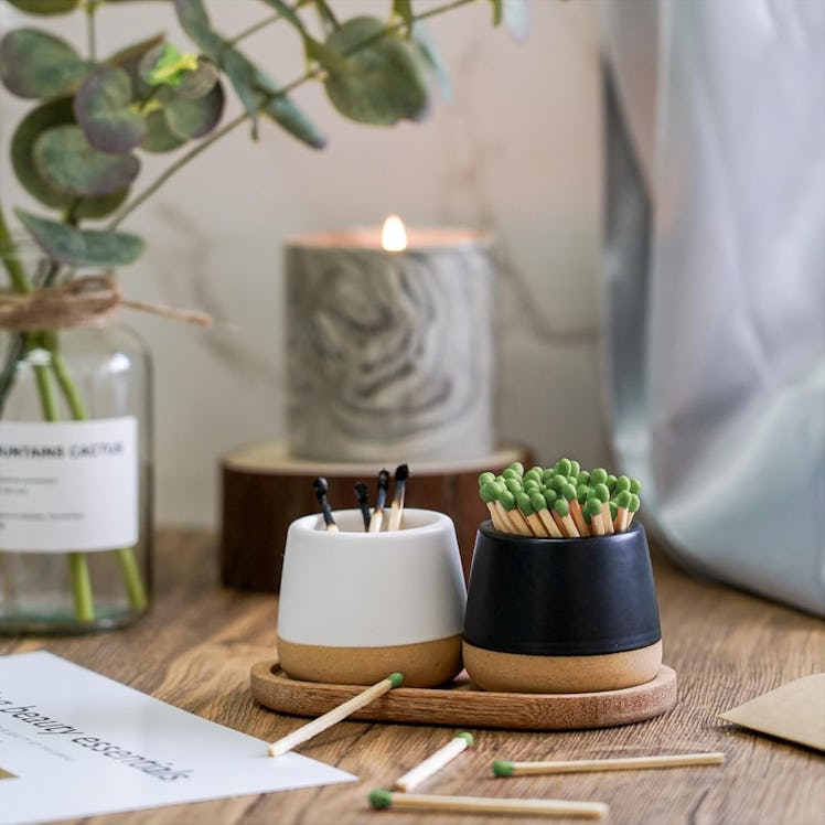 FreeJac Ceramic Match Holder with Striker (Set of 2)