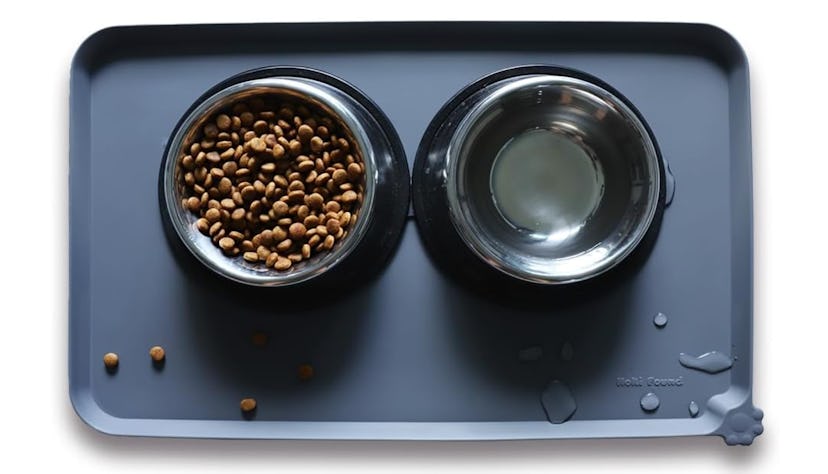 Hoki Found Waterproof Pet Feeding Mat
