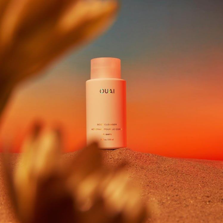 OUAI Foaming Body Cleanser with Jojoba Oil