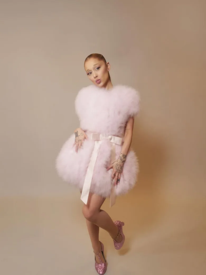 Ariana Grande's 'Wicked: For Good' Press Tour Looks: See All the Glinda Fashion Ariana Grande's 'Wicked: For Good' Press Tour Looks: See All the Glinda Fashion