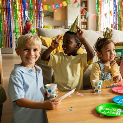 A Mom On Reddit Asked For Low-Cost Gifts To Bring To Kid's Birthday