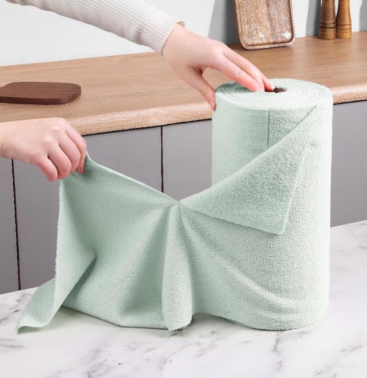 Fantasticlean Microfiber Cleaning Cloth Roll