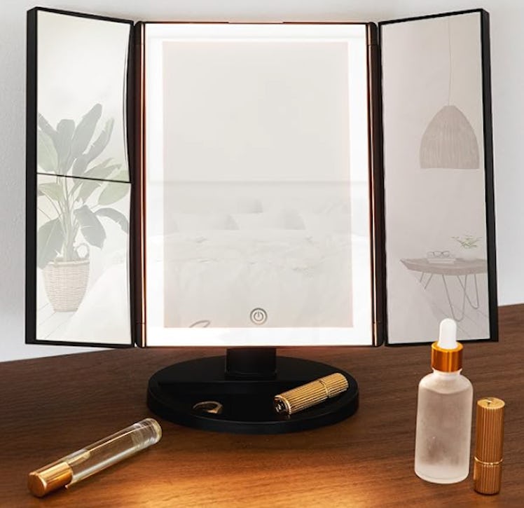 Beautyworks Backlit Makeup Vanity Mirror 