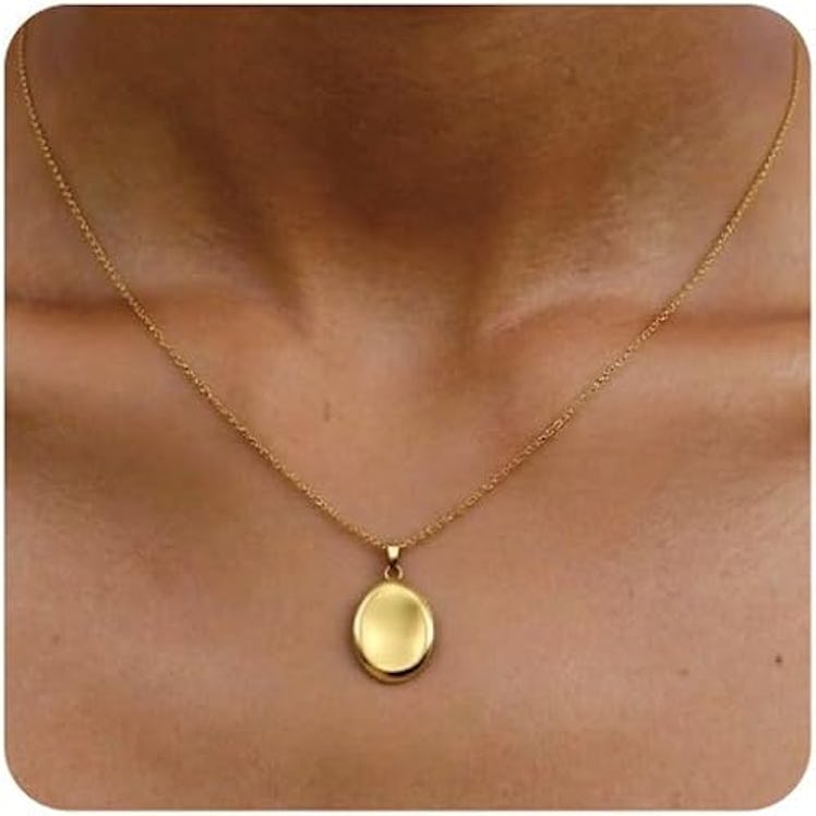 B BBPM Worry Stone Necklace