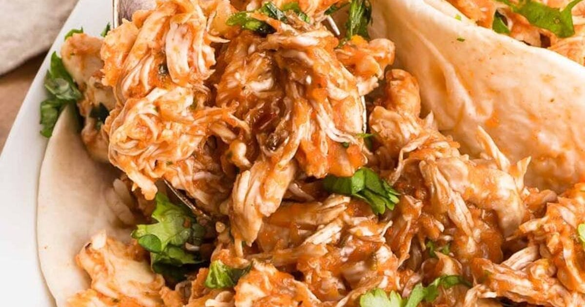 11 Cheap Recipes To Feed A Crowd, Since It's Gathering Season