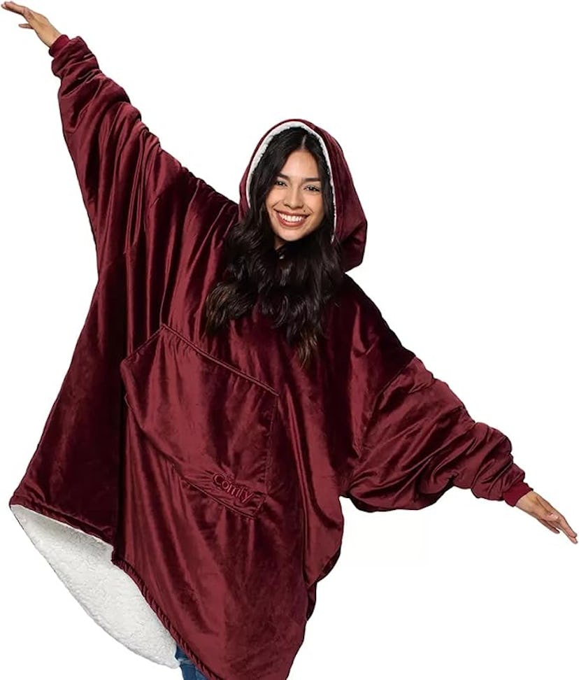 The Comfy Wearable Blanket