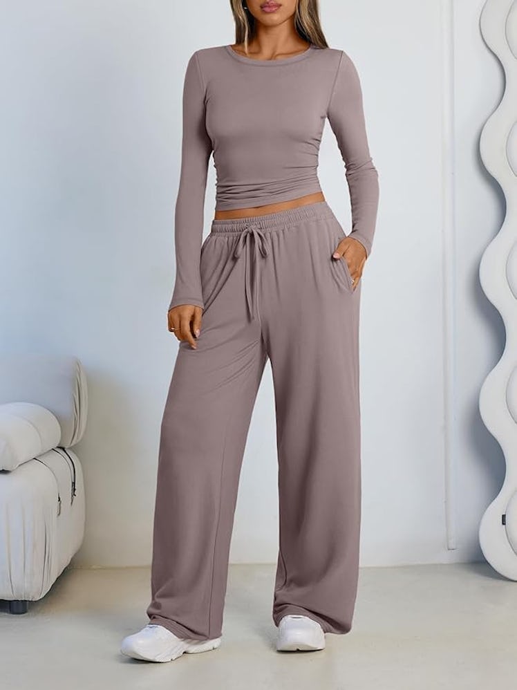 LILLUSORY 2-Piece Matching Lounge Set