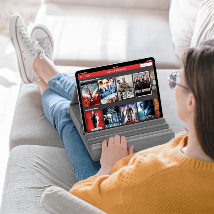 KDD Tablet Pillow Holder