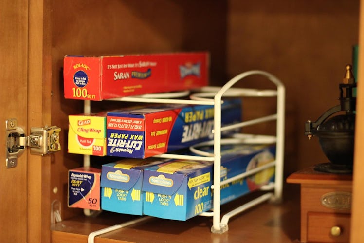 DecoBros Kitchen Wrap Organizer