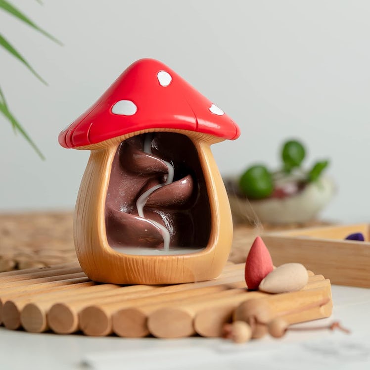 CHUNCHE Mushroom Incense Cone Holder