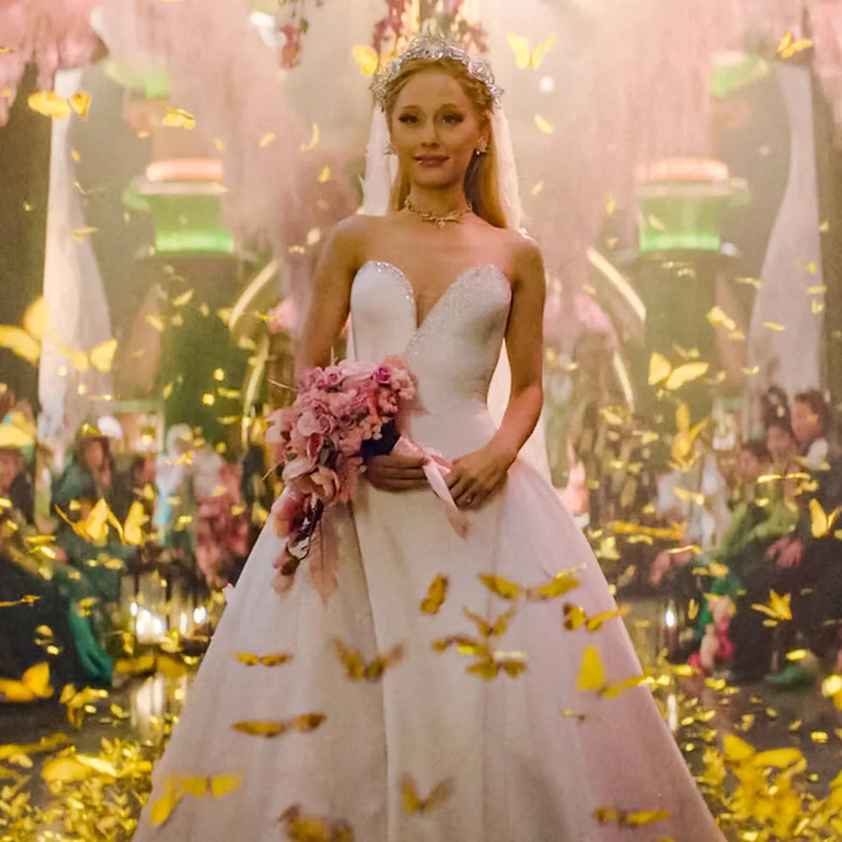 Wicked's Costume Designer On Glinda's Wedding Dress & Easter Eggs Wicked's Costume Designer On Glinda's Wedding Dress & Easter Eggs
