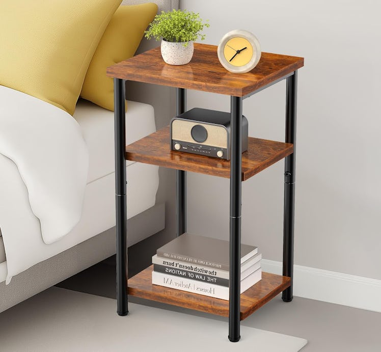 Sweetcrispy 3-Tier End Table with Adjustable Feet