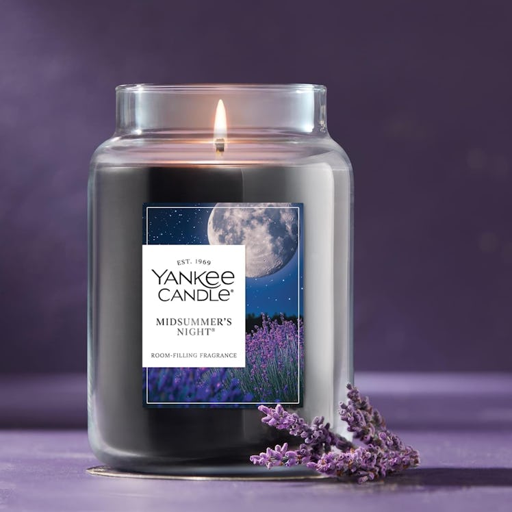 Yankee Candle Mid Summer's Night 