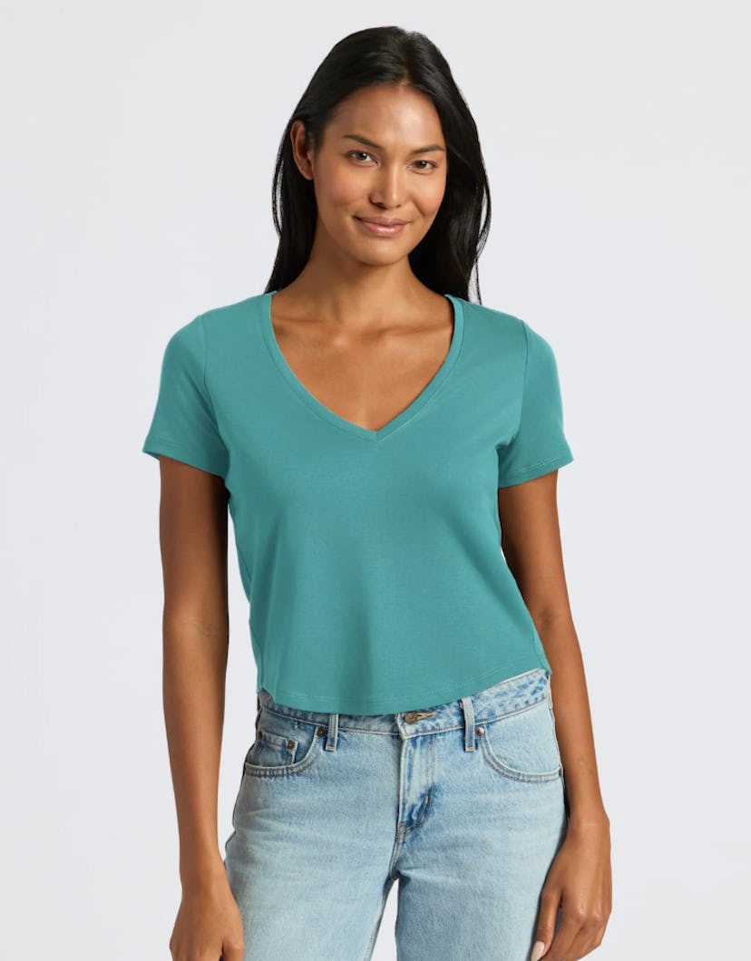 True Classics Boxy Pima V-Neck T-Shirt 