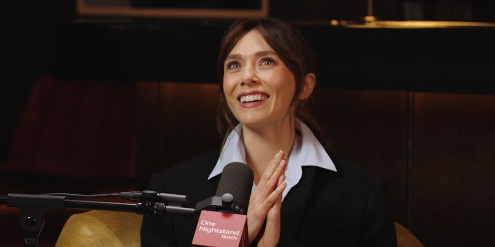 Elizabeth Olsen Quit Instagram & Picked Up Books Instead