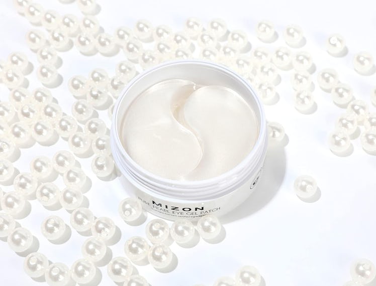 MIZON Pearl Eye Gel Patches (60 Patches)