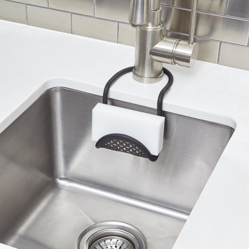 Umbra Sling Kitchen Sink Sponge Holder
