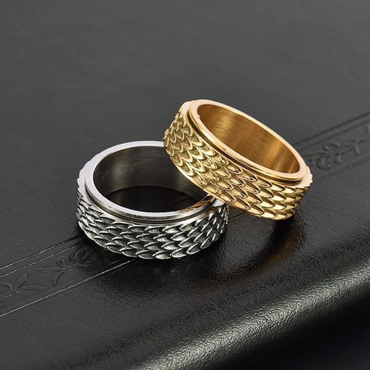 Nanafast Dragon Scale Anxiety Ring