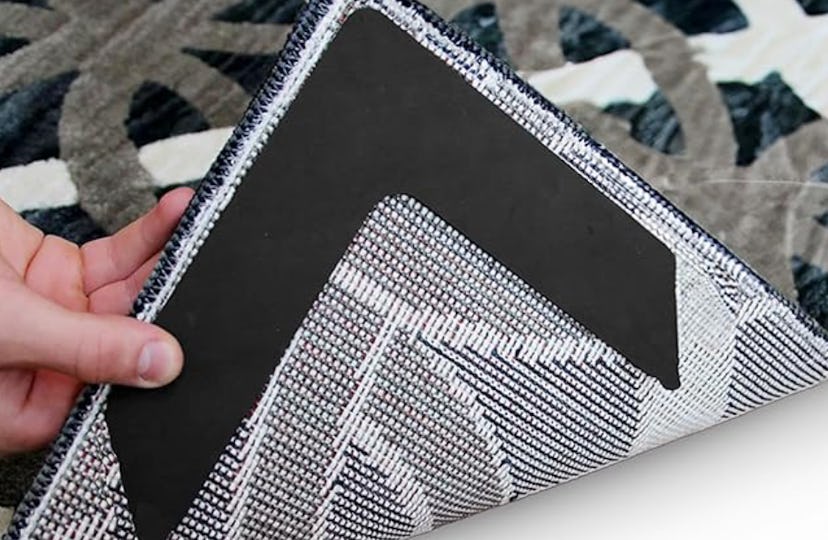 iPrimio NeverCurl Rug Grippers (4-Pack)