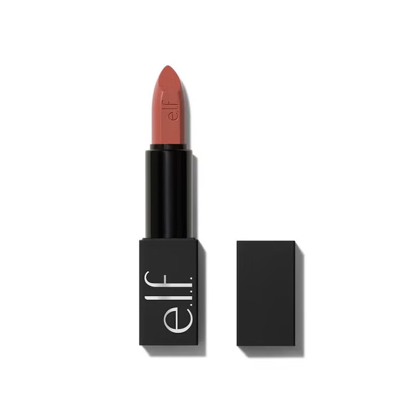  O FACE Satin Lipstick in Standing Ovation