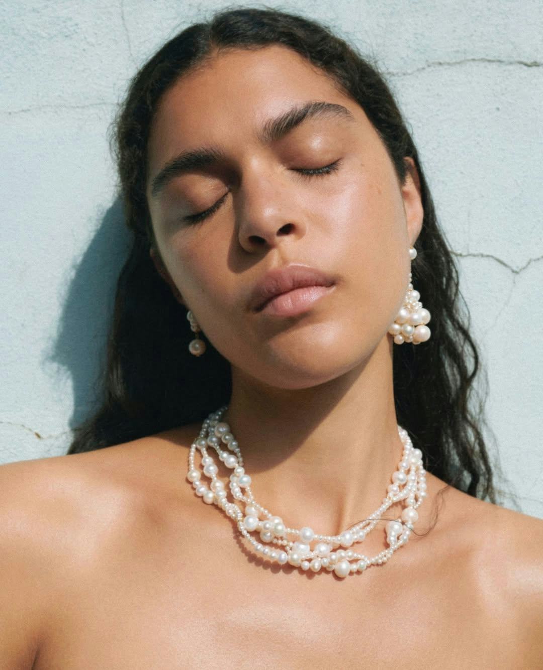 Mismatched earring trend