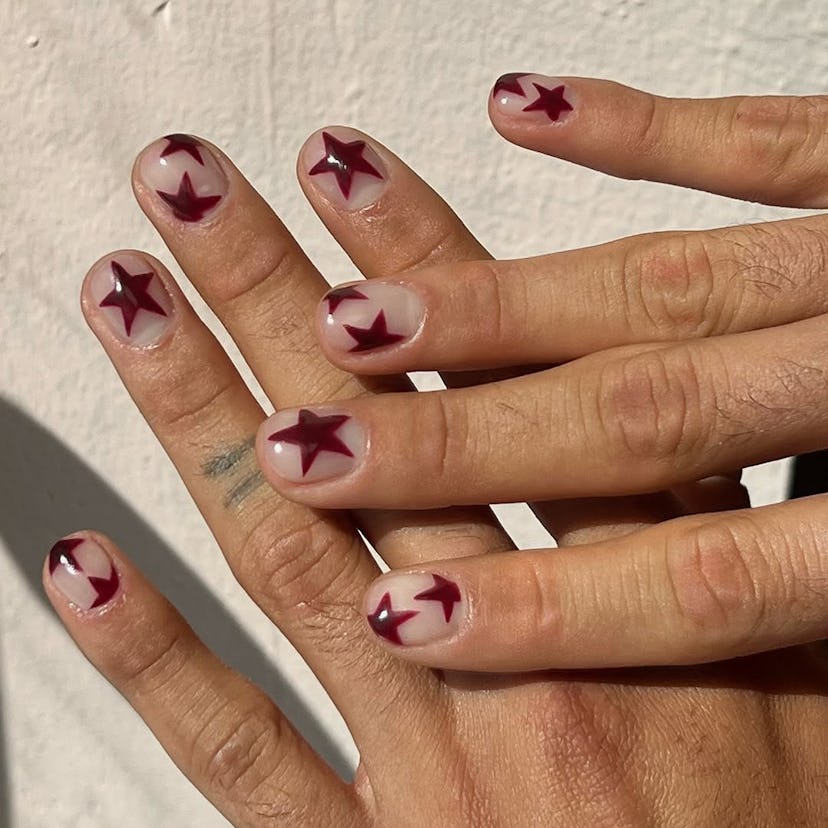 Simple star nails.
