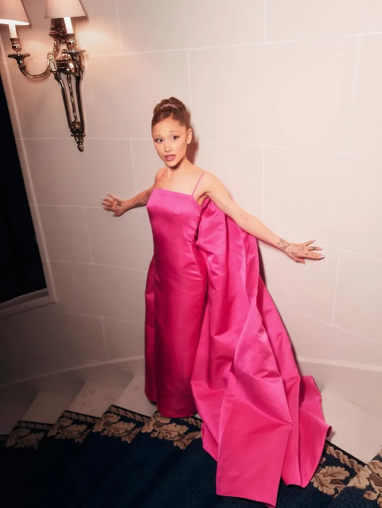 Ariana Grande's 'Wicked' Paris Premiere Dress Is a Piece of 1950s Hollywood History Ariana Grande's 'Wicked' Paris Premiere Dress Is a Piece of 1950s Hollywood History