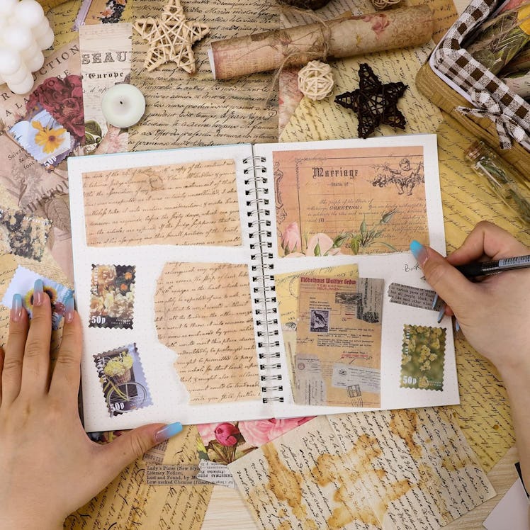 GNILLKO Vintage Scrapbook Paper (300 Pieces)