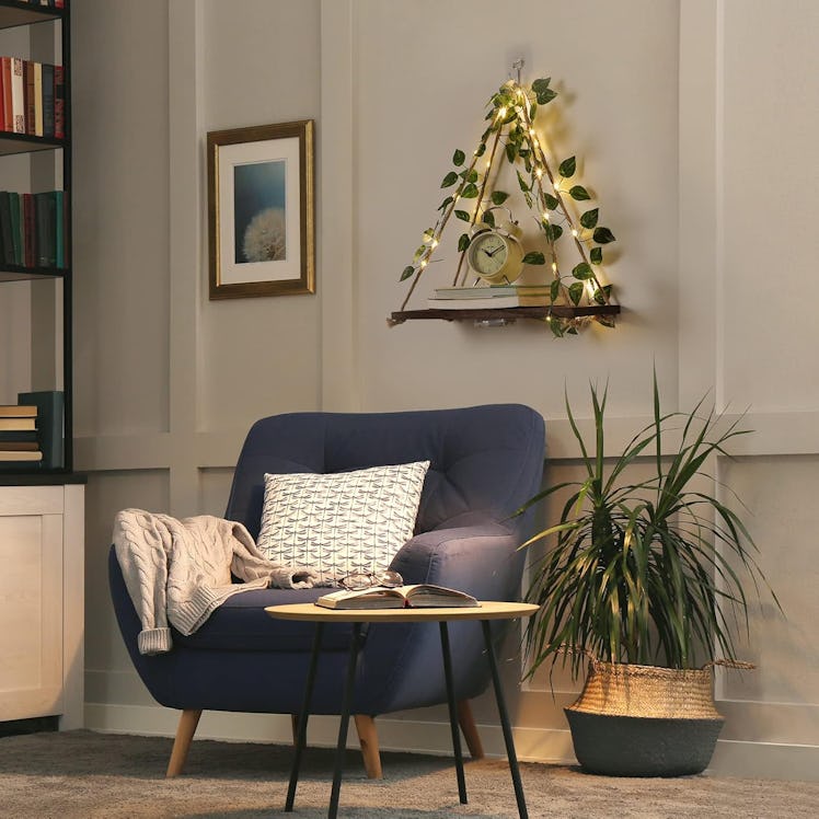 JOPSTIDI LED Vine Floating Shelves (Set of 2) 