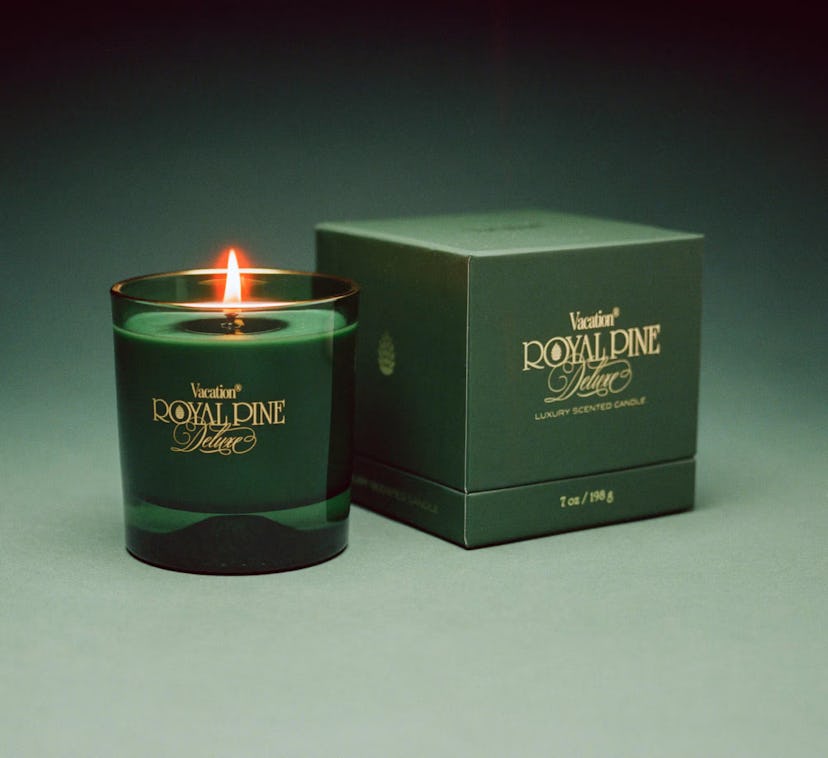 Royal Pine Deluxe Candle
