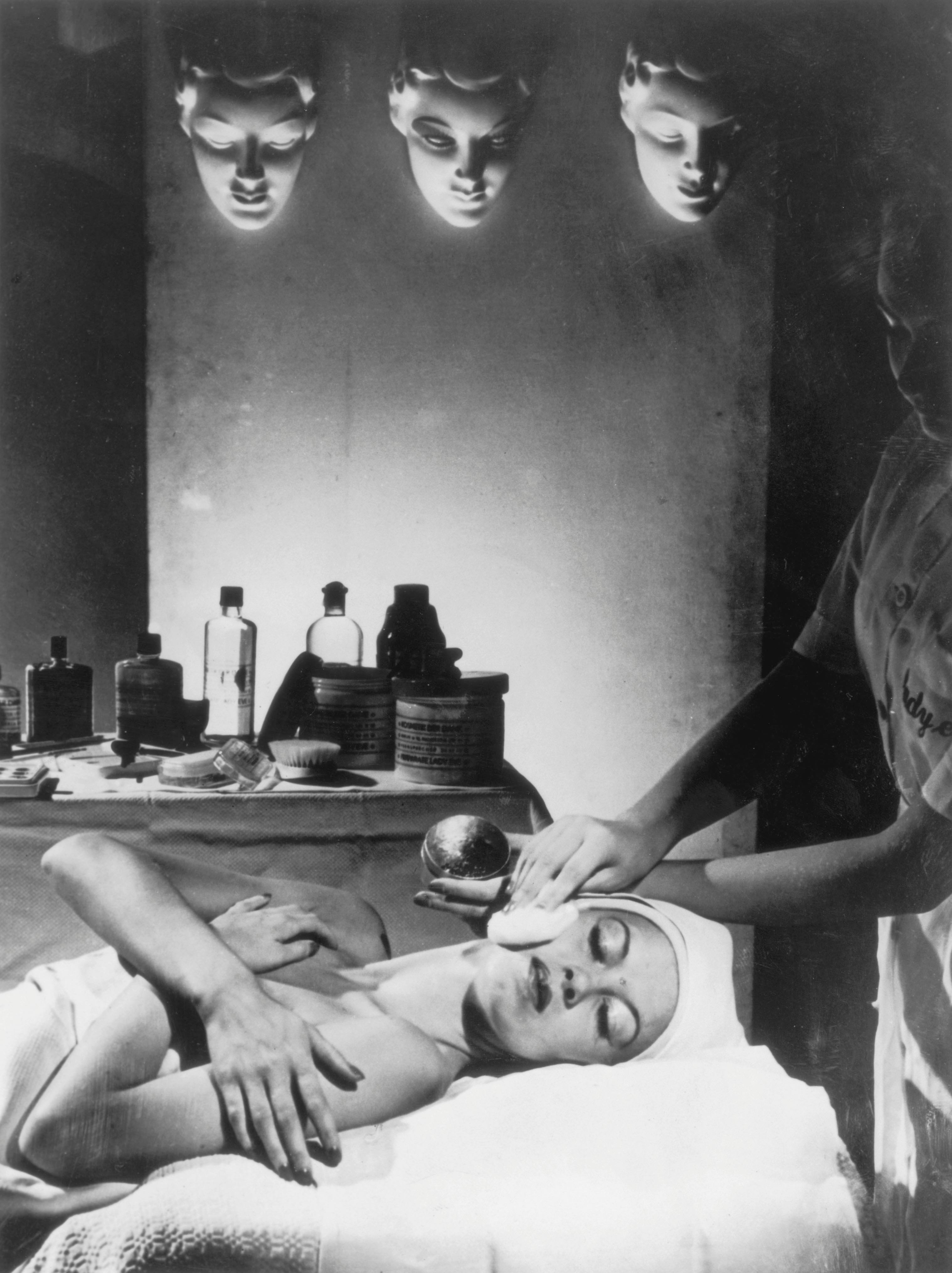 Are Evening Wellness Rituals the New Nightcap?