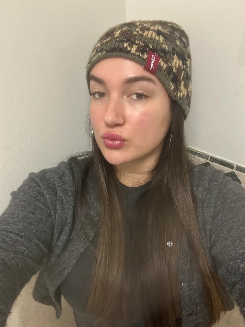 Revlon Glimmer Lip Treat Balm + Mask review