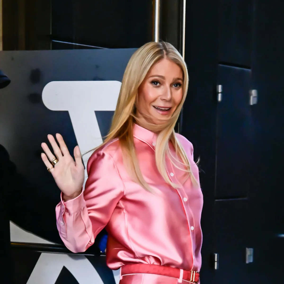gwyneth paltrow ralph lauren pink dress Gwyneth Paltrow Revives Her Iconic Pink 1999 Oscars Gown in Goop Holiday Ad