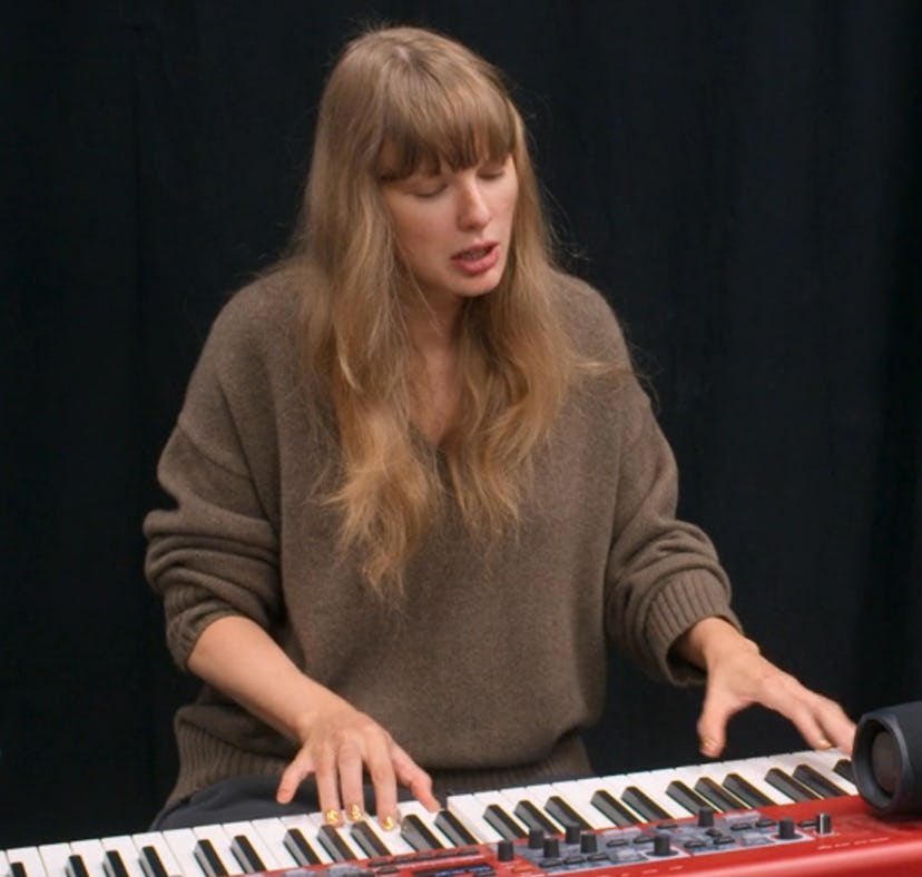 Taylor Swift's "Never Grow Up"/"The Best Day" mashup made her family cry.