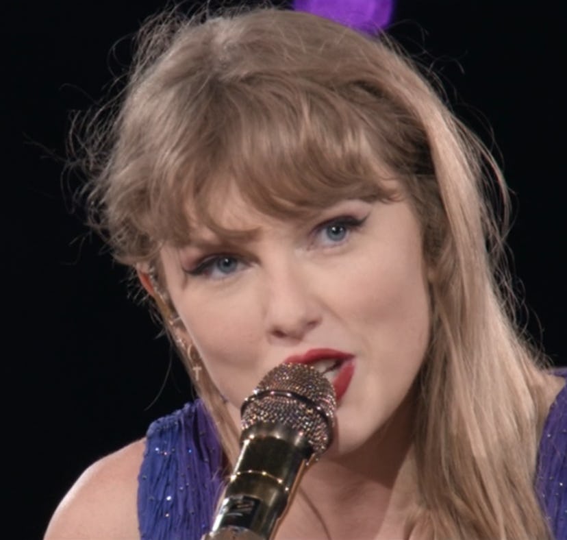 Taylor Swift's mom Andrea suggest the "Long Live" Eras Tour lyric change.