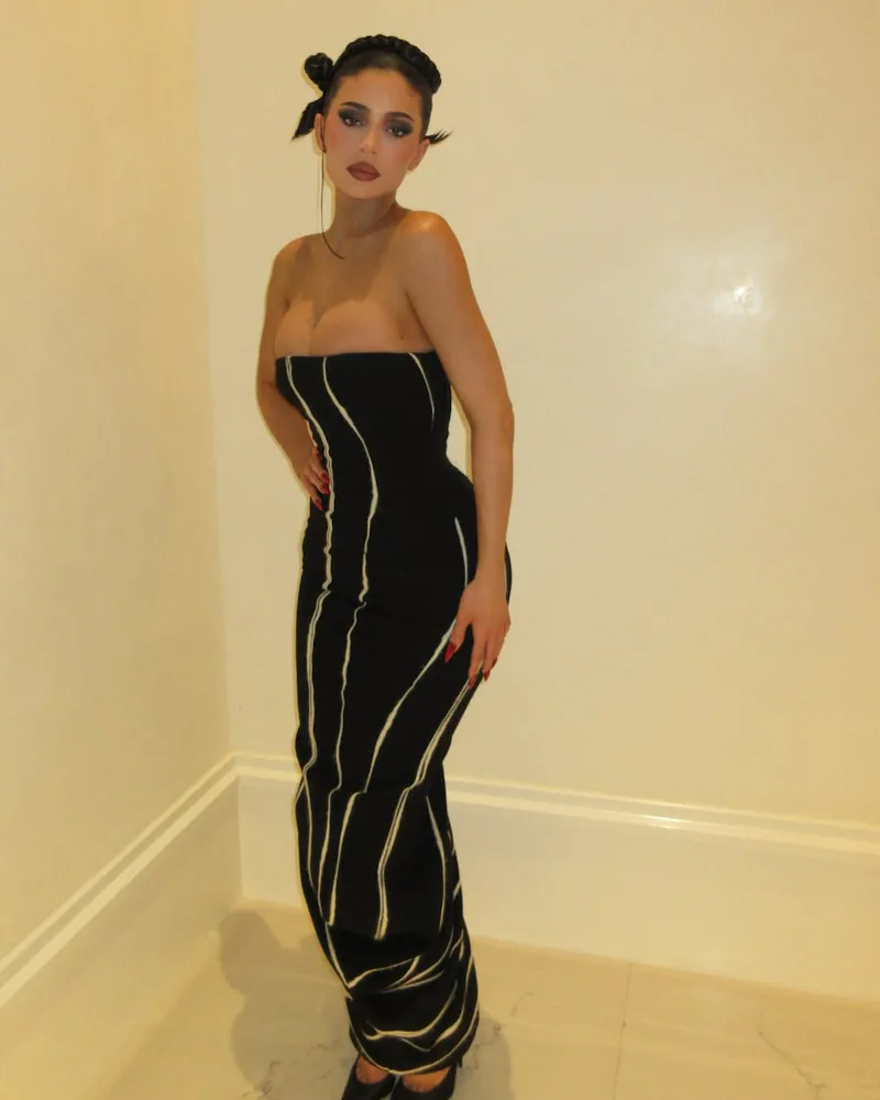 kardashian jenner christmas party dresses Kendall Jenner Wears Fitted Gown at Kardashian-Jenner 2024 Christmas Eve Party