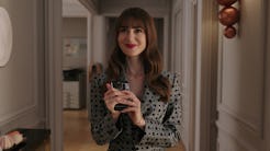 A fan explained the illogical 'Emily in Paris' timeline.