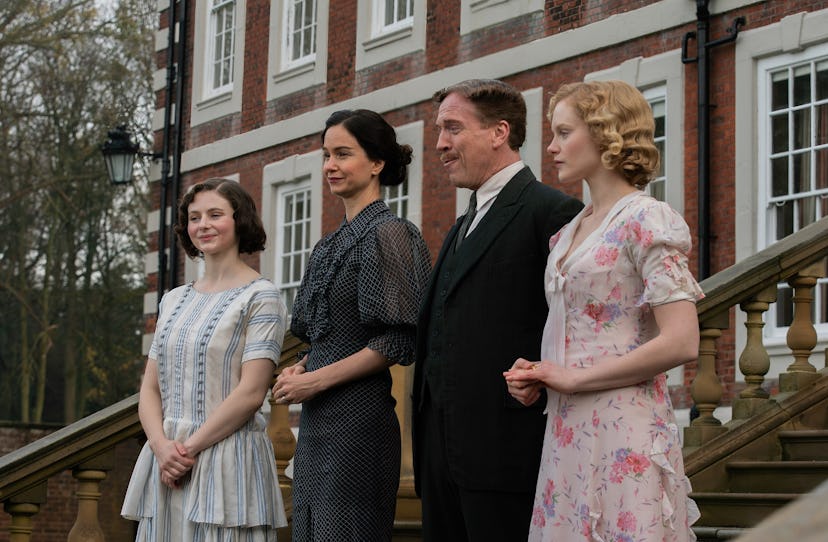 Thomasin McKenzie and her Fackham Hall castmates. Photo via Bleecker Street