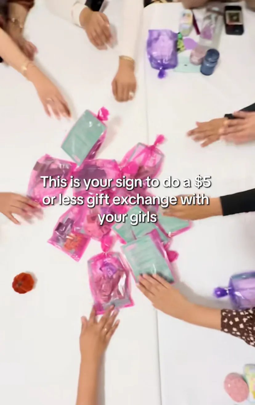 Small gift party.