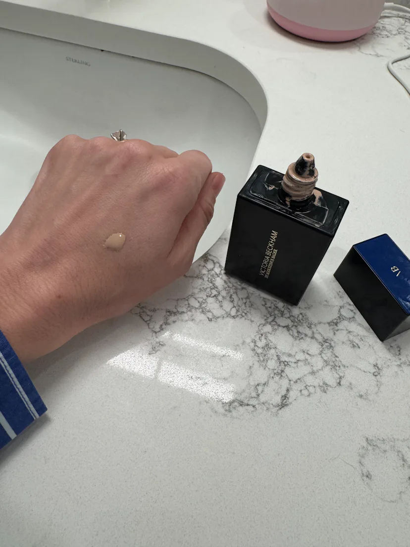 victoria beckham beauty foundation drops review