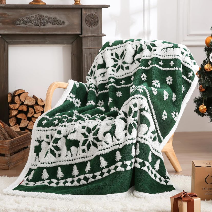 Christmas Holiday Jacquard Sherpa Fleece Throw