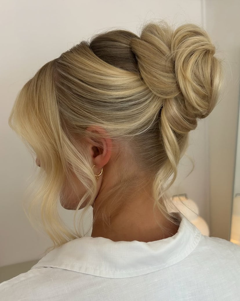 winter 2026 holiday hair trends