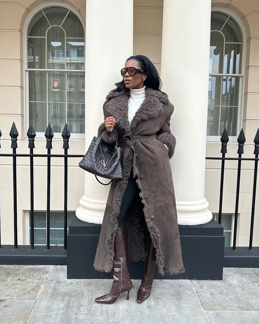 10 Boots To Wear With Leggings That'll Elevate Any Winter Outfit 10 Boots To Wear With Leggings That'll Elevate Any Winter Outfit