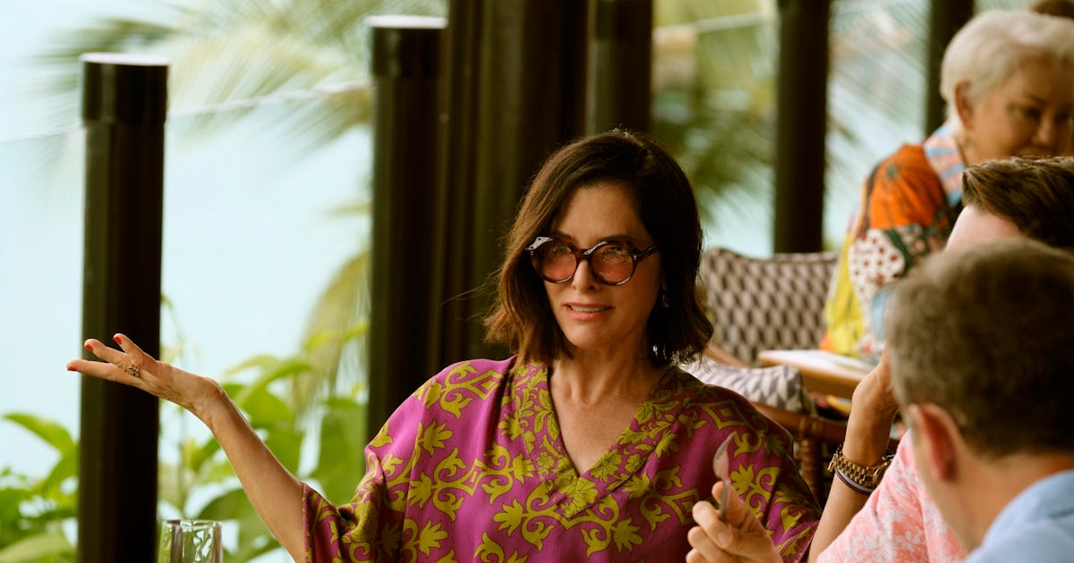 Exclusive: Parker Posey Wants You To Meme Her 'White Lotus' Accent