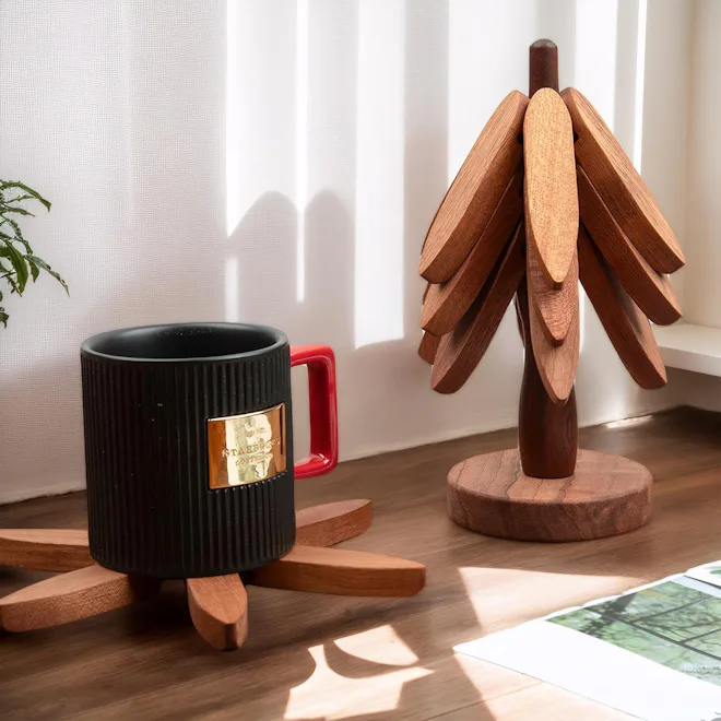 Fuijeuj Wooden Tree Trivets (Set of 4)