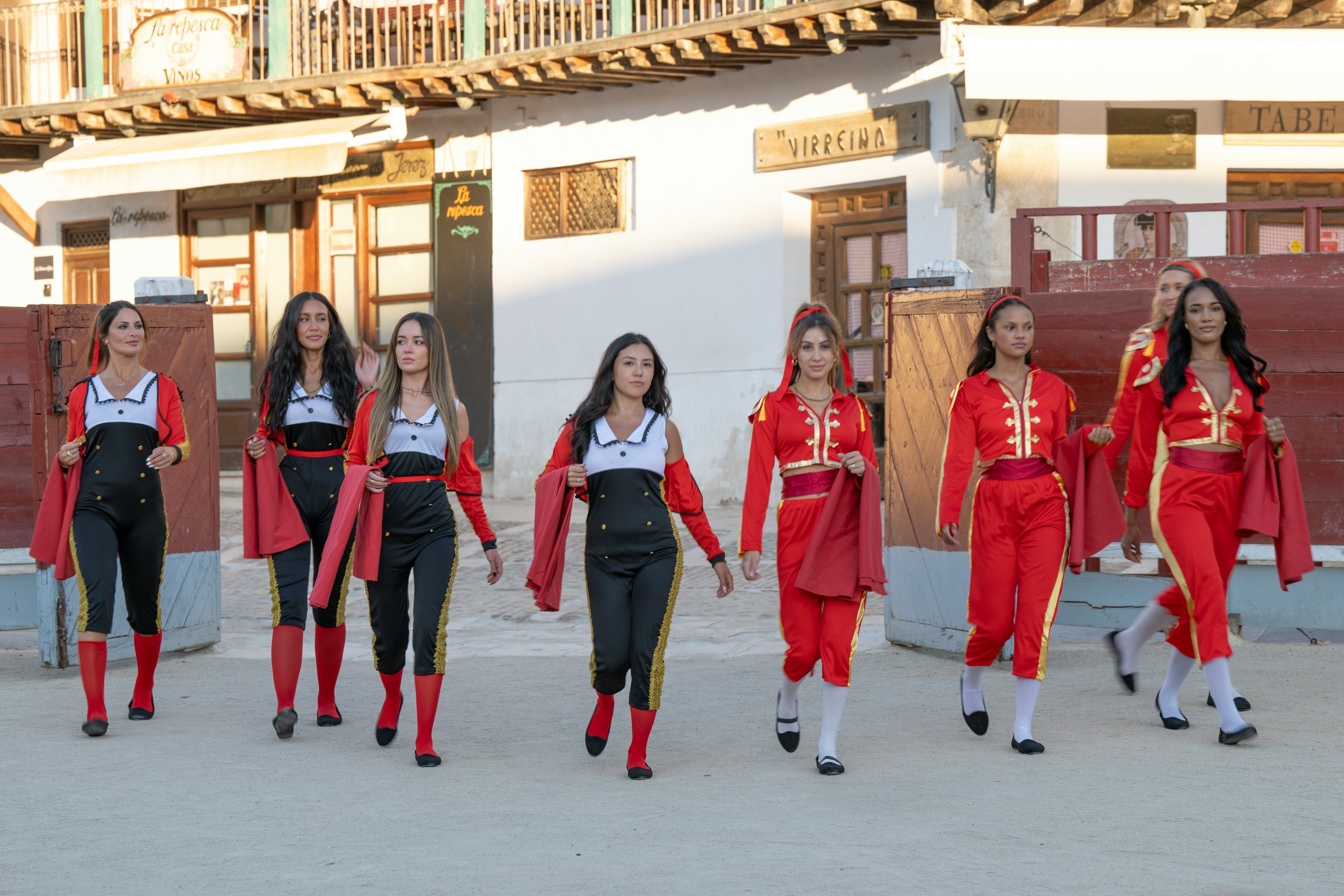 Grant&rsquo;s Bachelor cast. Photo via ABC