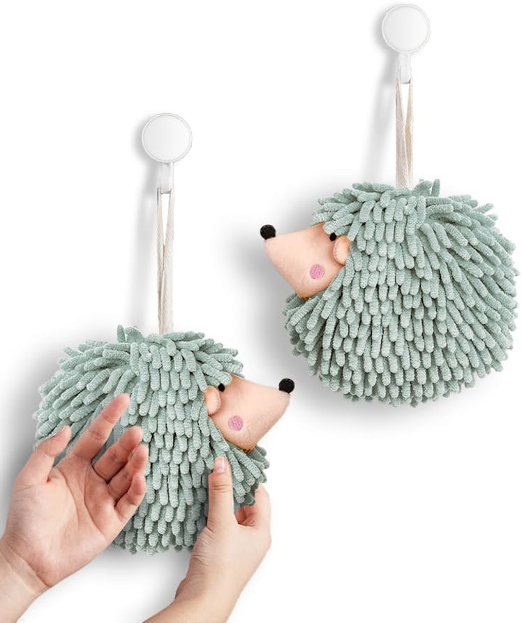 Sophie & Panda Fuzzy Ball Hand Towels (Set of 2)