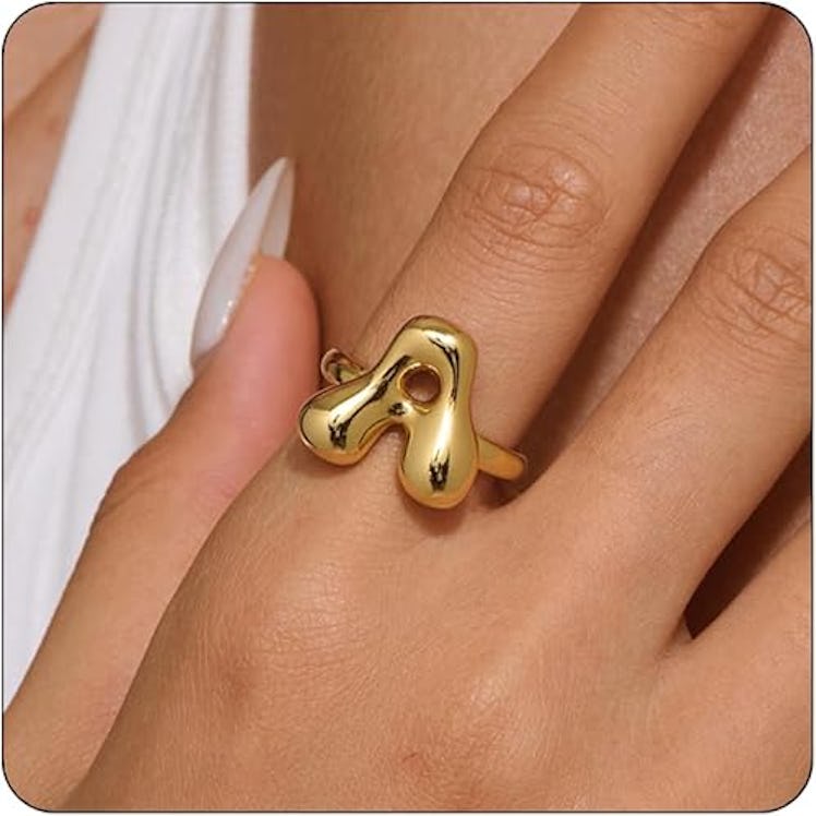 GlamVibe Bubble Letter Initial Ring